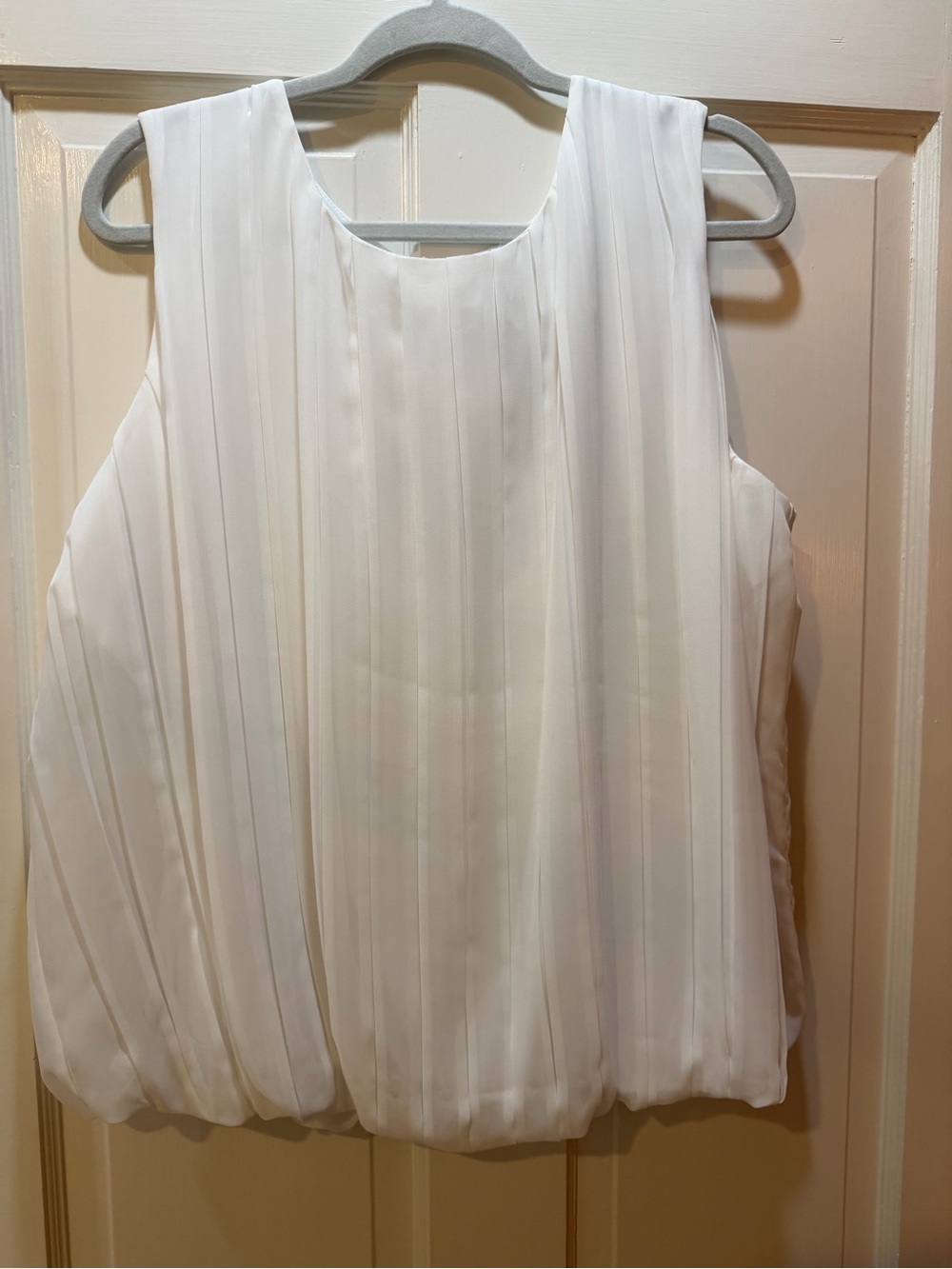 Calvin Klein NWT Pleated Bubble-Hem Blouse | Size 2X | White